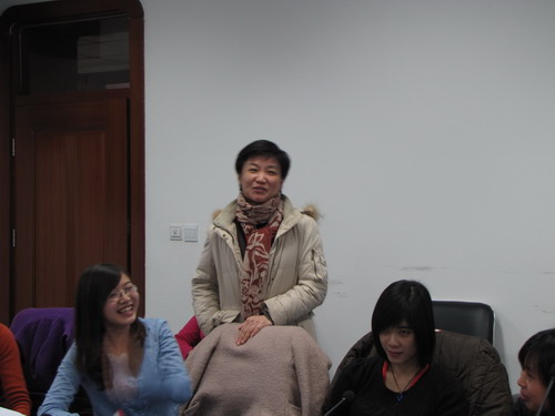中关村第二小学 青年教师沙龙 学习沙龙巧设平台 促进青年教师成长